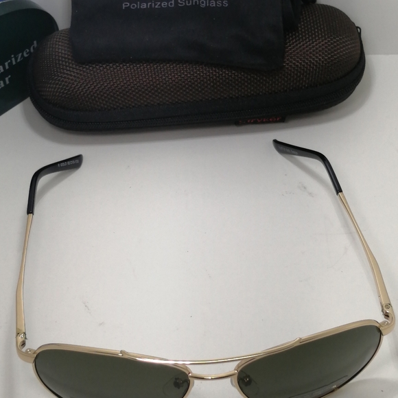 New Stryker Polarized sunglass ST710Gold/Green - Picture 2 of 7